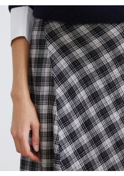 Yeni Sezon Beli Fermuarlı A Kesim Etek modelleri