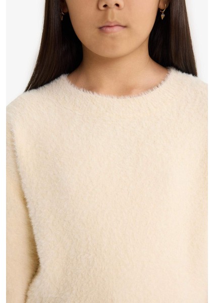 Kız Çocuk Regular Fit Bisiklet Yaka Triko Kazak Y2640A625WN