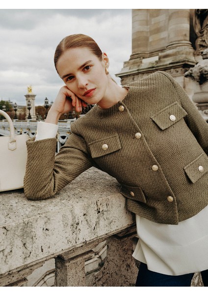 Yeni Sezon Bisiklet Yaka Dokulu Kadın Tüvit Ceket