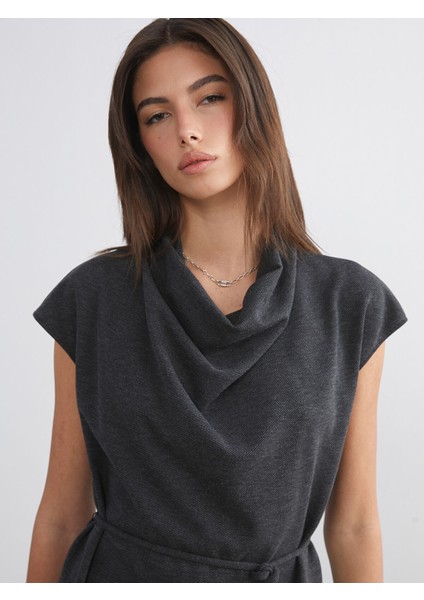 Yeni Sezon Dökümlü Yaka Bluz modelleri