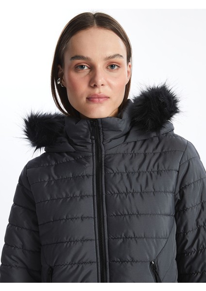 Yeni Sezon Kadın Kapüşonlu Düz Şişme Mont fiyatları