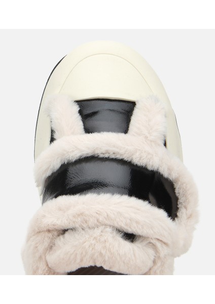 01AYH316970A100 KADIN Rugan Deri Siyah Içi Kürklü Kalın Bantlı Spor Ayakkabı indirimleri