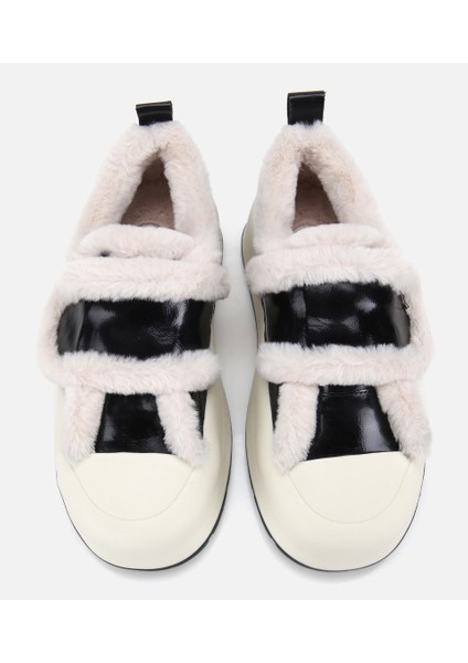 01AYH316970A100 KADIN Rugan Deri Siyah Içi Kürklü Kalın Bantlı Spor Ayakkabı