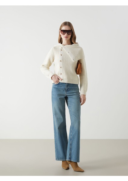 Yeni Sezon Dökümlü Yaka Kadın Triko Kazak fiyatları