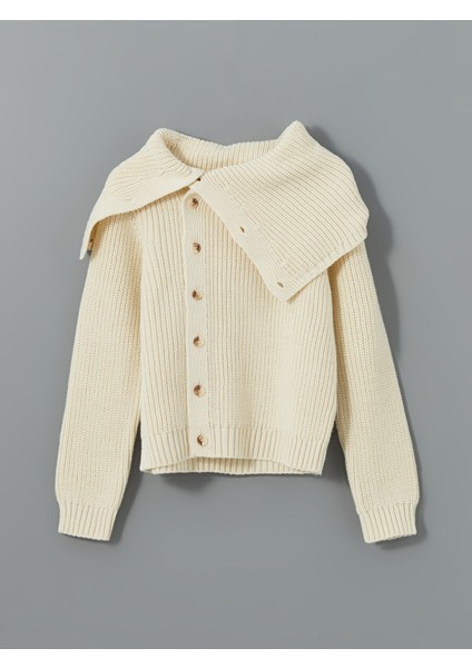 Yeni Sezon Dökümlü Yaka Kadın Triko Kazak indirimleri