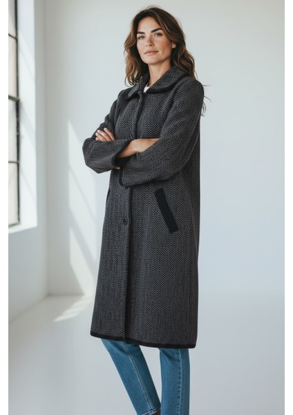 Kadın Önü Düğmeli Cepli Kalın Triko Hırka fırsatları