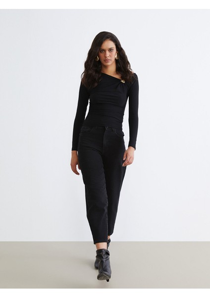 Yeni Sezon Barrel Fit Kadın Jean Pantolon