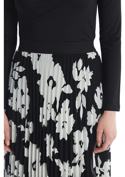 Yeni Sezon Beli Lastikli Desenli Pileli Kadın Etek modelleri