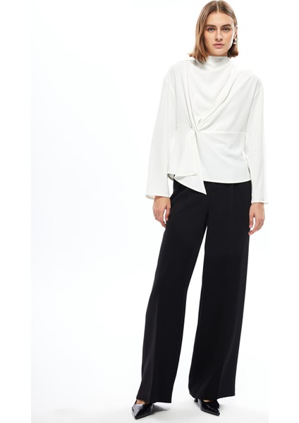 Yeni Sezon Dik Yaka Kadın Bluz fiyatları