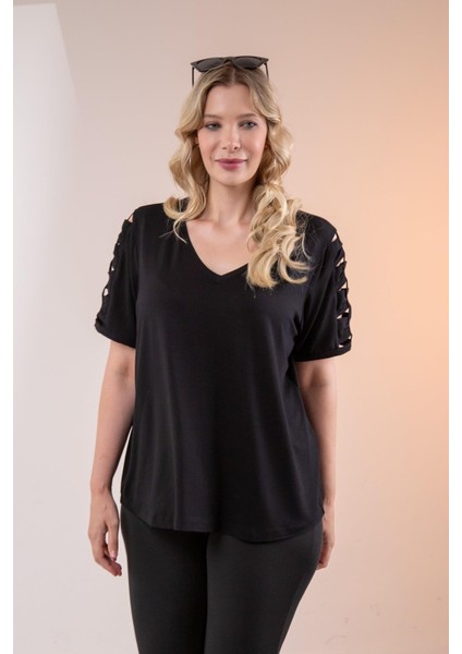 Kadın Büyük Beden Kol Detaylı Bluz Siyah