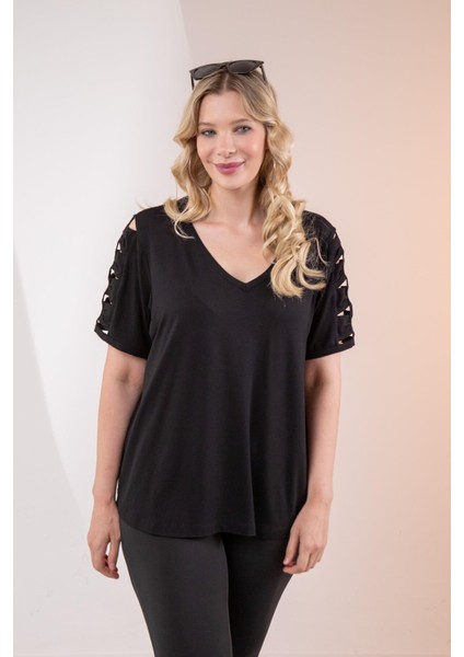 Kadın Büyük Beden Kol Detaylı Bluz Siyah fırsatları