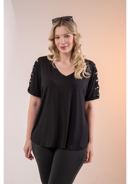 Kadın Büyük Beden Kol Detaylı Bluz Siyah