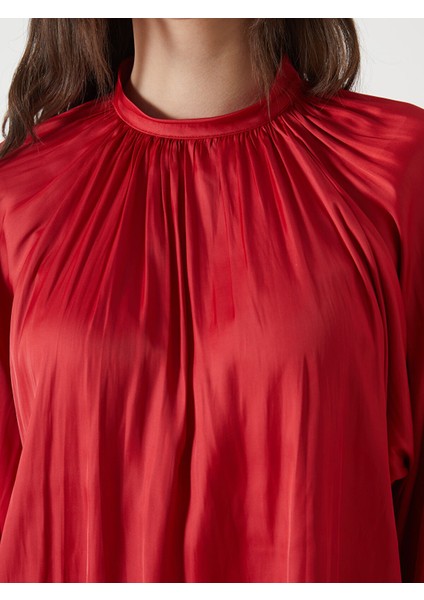 Yeni Sezon Dik Yaka Oversize Saten Kadın Bluz modelleri