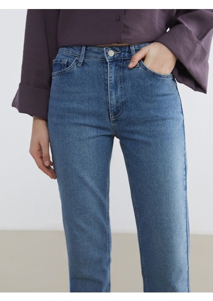 Yeni Sezon Straight Fit Kadın Jean Pantolon modelleri