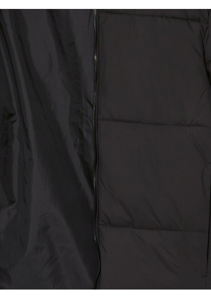 Yeni Sezon Standart Kalıp Kapüşonlu Erkek Şişme Mont fiyatları