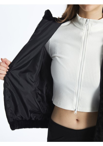 Yeni Sezon Kapüşonlu Oversize Kadın Pelüş Mont fırsatları