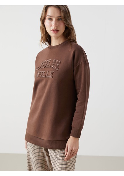 Yeni Sezon Bisiklet Yaka Nakışlı Kadın Kalın Sweatshirt Tunik