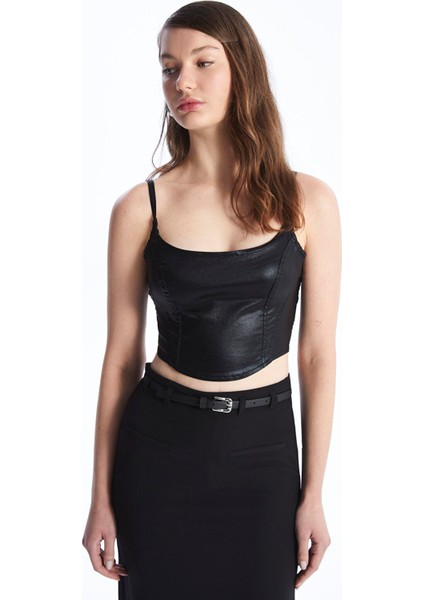 Yeni Sezon U Yaka Deri Görünümlü Kadın Crop