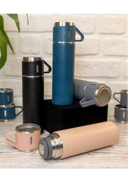 Termos 500ML Dayanıklı Yapısı ve Renk Seçenekleri ile Birlikte Termos ve 3 Adet Kupa Bardak modelleri
