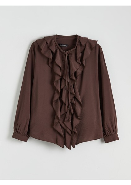 Yeni Sezon Bisiklet Yaka Fırfırlı Bluz indirimleri