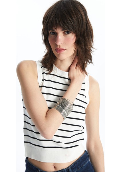 Yeni Sezon Bisiklet Yaka Çizgili Crop Kadın Triko Atlet