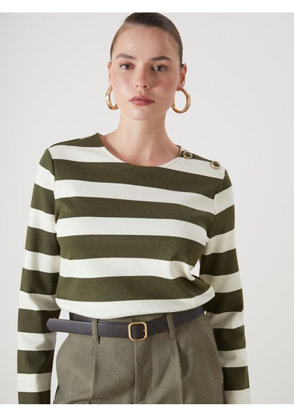 Yeni Sezon Bisiklet Yaka Çizgili Kadın Tişört fırsatları