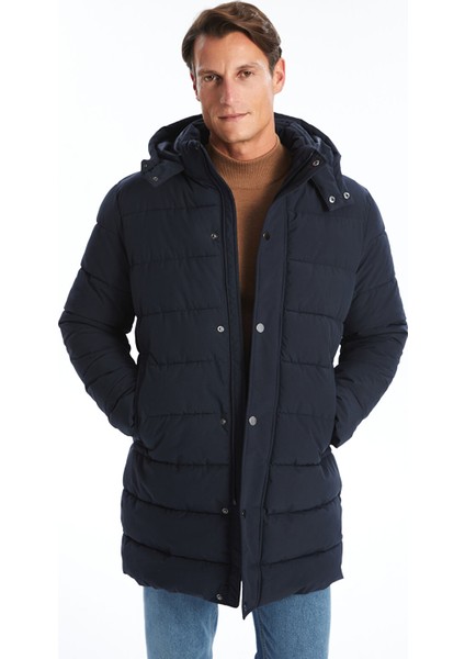 Yeni Sezon Standart Kalıp Kapüşonlu Erkek Mont