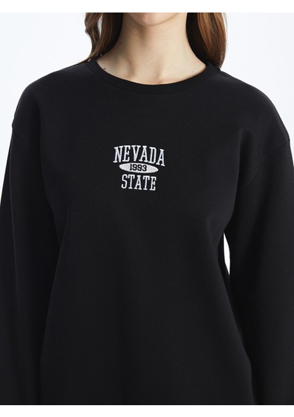 Yeni Sezon Bisiklet Yaka Nakışlı Kadın Kalın Sweatshirt modelleri