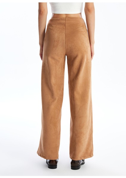 Yeni Sezon Kadın Standart Fit Düz Pantolon fırsatları