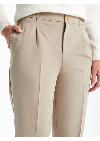 Yeni Sezon Loose Fit Kadın Pantolon fırsatları