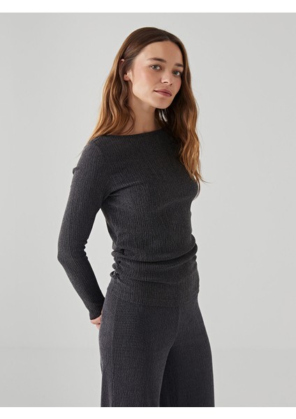 Yeni Sezon Bisiklet Yaka Dokulu Kadın Bluz