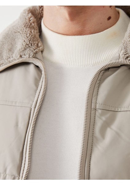 Yeni Sezon Standart Kalıp Gömlek Yaka Erkek Deri Görünümlü Mont indirimleri