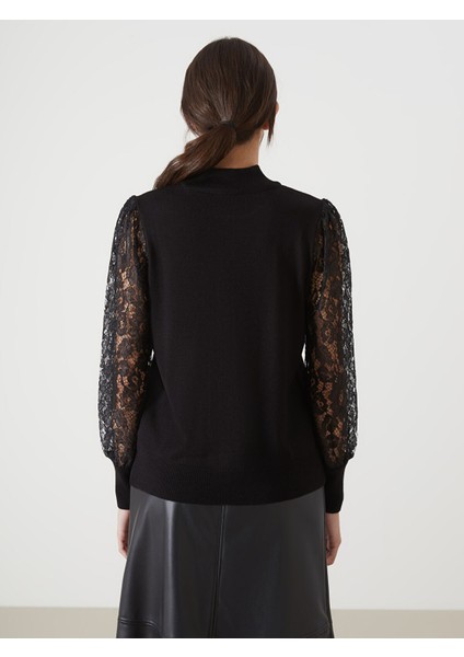 Yeni Sezon Yarım Balıkçı Yaka Dantel Detaylı Kadın Triko Kazak fırsatları