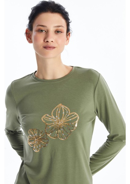 Yeni Sezon Bisiklet Yaka Baskılı Uzun Kollu Kadın Tişört fiyatları