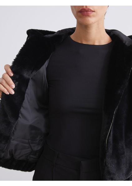 Yeni Sezon Kapüşonlu Kadın Kürk Ceket fırsatları