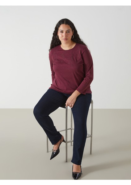 Yeni Sezon Bisiklet Yaka Nakışlı Kadın Bluz fiyatları