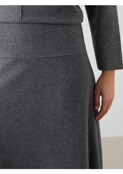 Yeni Sezon Beli Lastikli Kadın Triko Etek modelleri