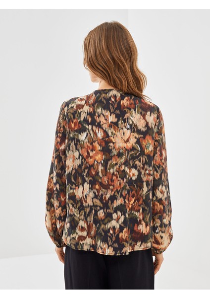 Yeni Sezon Bağlamalı Yaka Desenli Kadın Bluz indirimleri