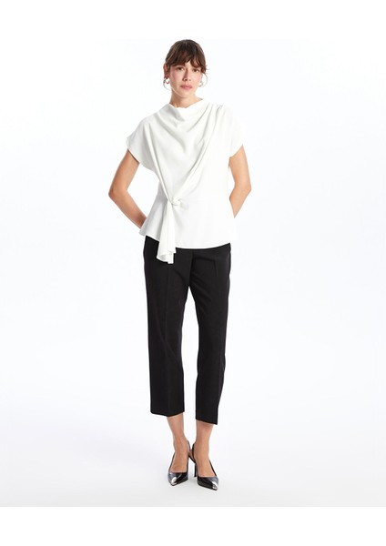 Yeni Sezon Dökümlü Yaka Kadın Bluz modelleri