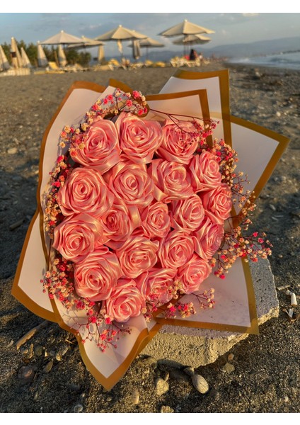 19'lu Solmayan Pembe Gül Buketi