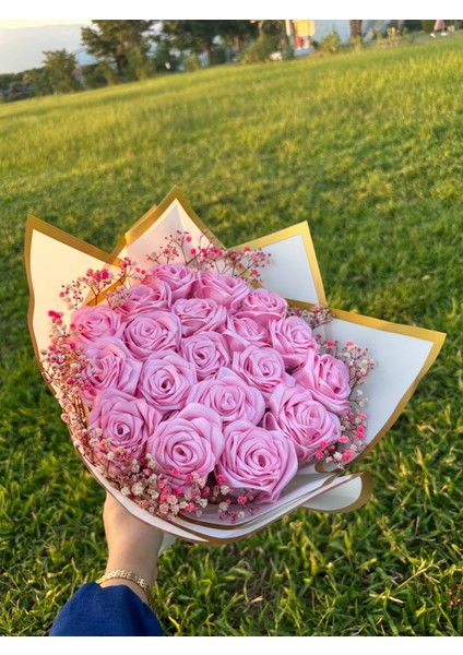 19'lu Solmayan Pembe Gül Buketi fiyatları
