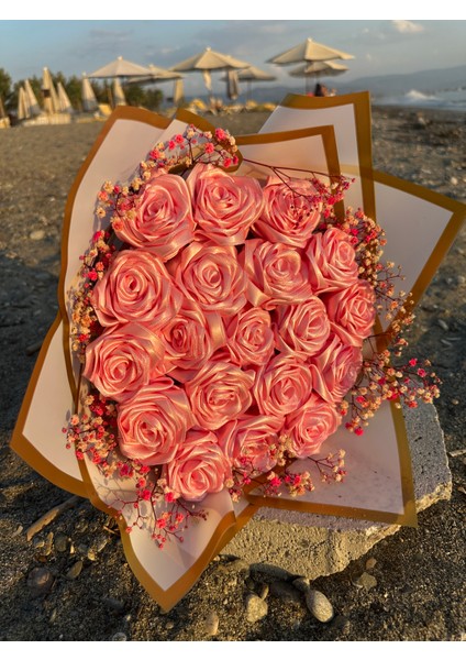 19'lu Solmayan Pembe Gül Buketi