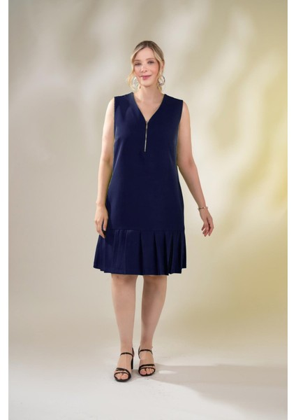 Kadın Büyük Beden Eteği Pileli Lacivert Elbise indirimleri