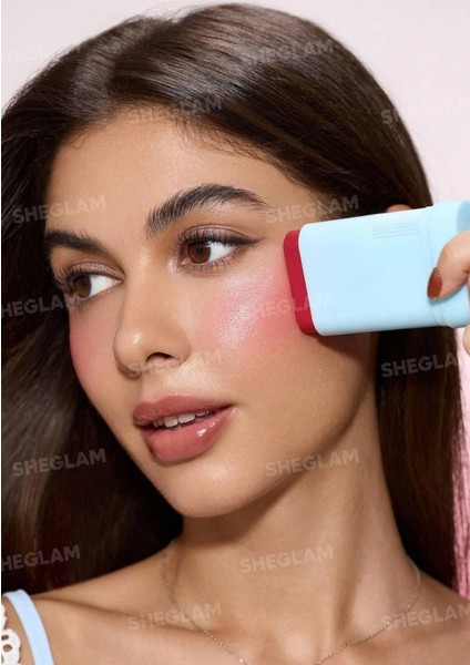 Glass Glow Allık Çubuğu – Cherry Express, 2'si 1 Arada Dudak & Yüz fiyatları