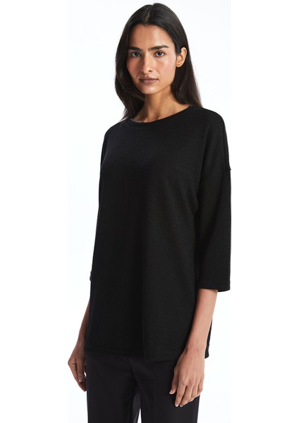 Yeni Sezon Bisiklet Yaka Oversize Kadın Tişört