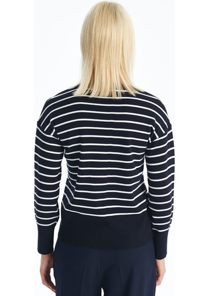 Yeni Sezon Bisiklet Yaka Çizgili Uzun Kollu Kadın Triko Kazak fırsatları