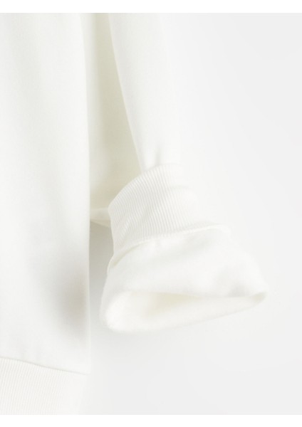 Yeni Sezon Boncuk Detaylı Kız Çocuk Sweatshirt fiyatları