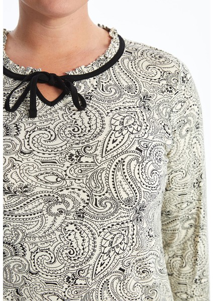 Yeni Sezon Bağlamalı Yaka Desenli Kadın Bluz modelleri