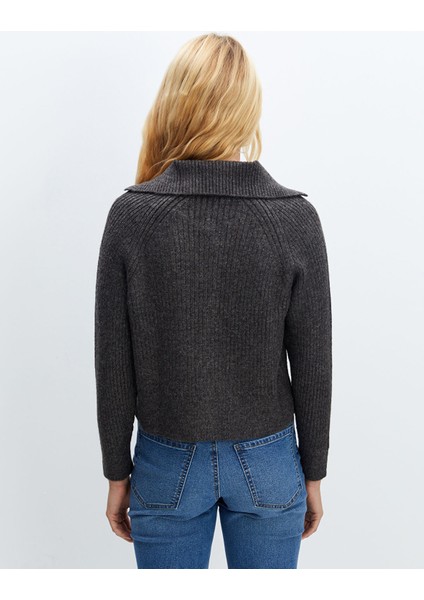 Yeni Sezon Ceket Yaka Dokulu Kadın Triko Hırka fırsatları