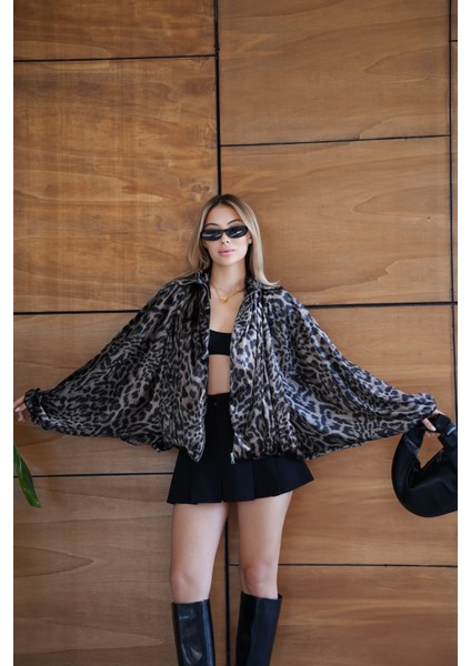 Leopar Desenli Kısa Kürk Ceket modelleri